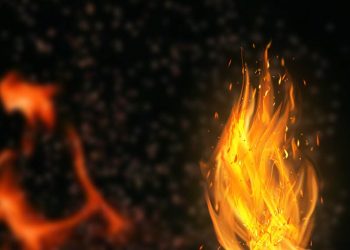 खाना पकाउने क्रममा झुक्किएर तेलको सट्टा डिजेल  हालिँदा आगलगी