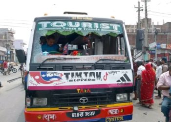 वीरगन्जमा बसको ठक्करबाट साइकल यात्री गम्भीर घाइते