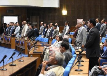 विपक्षी दलहरूको अवरोधपछि प्रतिनिधिसभा बैठक आधा घण्टाका लागि स्थगित