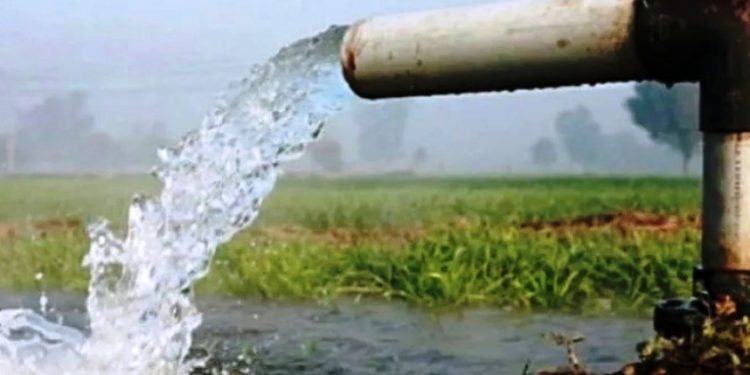 पानी अभाव भएपछि वीरगञ्जमा ‘हुकिङ’मार्फत डिपबोरिङ