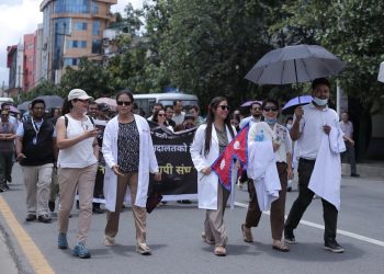आज पनि अस्पतालहरूमा आकस्मिकबाहेकका सेवा बन्द