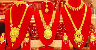 सुनको भाउ तोलामा आठ सय रुपैयाँले घट्यो