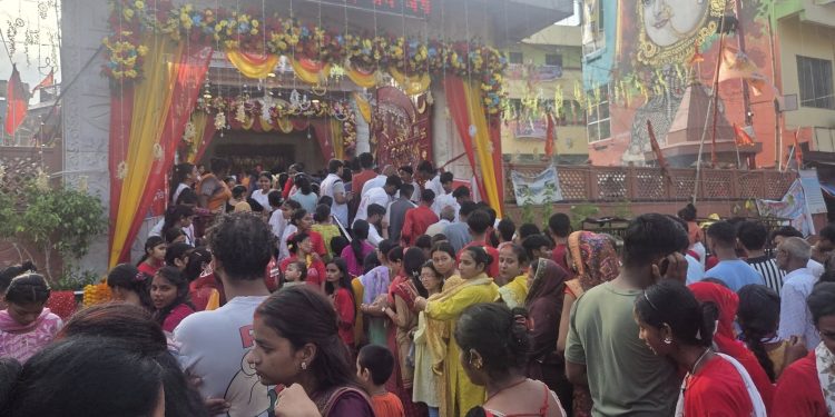 गहवामाई मन्दिरमा भक्तजनको भीड, साँझतिर अझै भीड बढ्ने