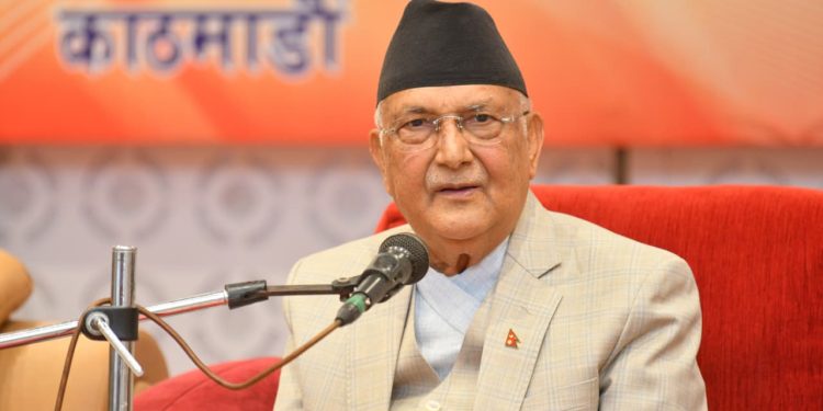 यो संविधान मिचुवा र हाहुको भरमा बनेको सरकार हो : ओली