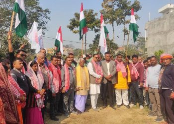 वीरगञ्ज २४ बहुवरीमा जसपाको तिब्र रुपमा घरदैलो अभियान, पूर्व मंत्री विधायक रमेश पटेल छाता छापमा मतदान गर्न आग्रह