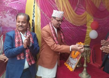 बिकन स्कुल द्वा साइन्स एक्जिबिसन को आयोजना, प्रमुख अतिथी चिकित्सक राम प्रसाद यादव द्वारा समुदघाटन ।