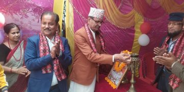 बिकन स्कुल द्वा साइन्स एक्जिबिसन को आयोजना, प्रमुख अतिथी चिकित्सक राम प्रसाद यादव द्वारा समुदघाटन ।