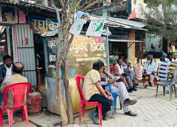 सिरहामा चुनावी माहोल: मतदाता ‘अडिटर’ बने, उम्मेदवारलाई रिपोर्ट कार्डको चुनौती