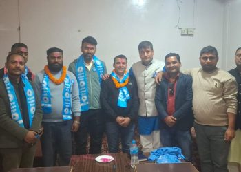 पूर्व माओवादीका आधा दर्जन पदाधिकारी रास्वपामा प्रवेश, नगवामा हरि पन्तको घरदैलोमा उत्साहजनक जनसमर्थन