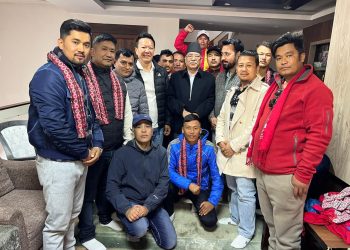 बार्हबिसे–८ मा एमाले, कांग्रेस छाडेर दर्जनौँ नेता–कार्यकर्ता नेपाली कम्युनिष्ट पार्टीमा प्रवेश