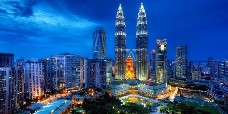 मलेसियामा ७.१ म्याग्निच्युडको शक्तिशाली भूकम्प