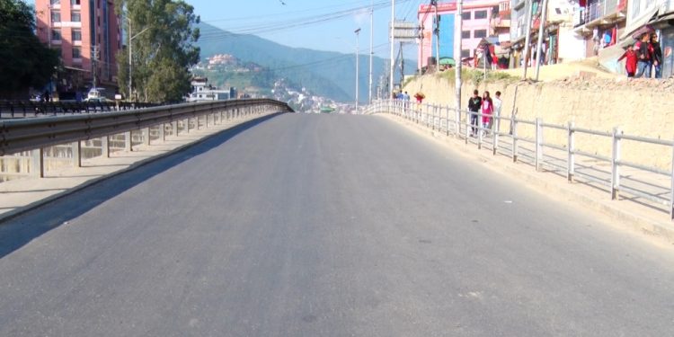 काठमाडौँमा निर्वाचन आयोगले मतदानको दिन सार्वजनिक–निजी सवारीमा रोक