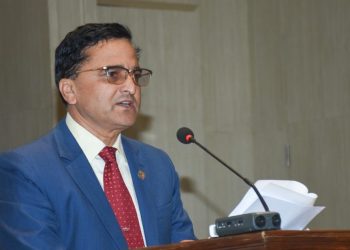 संविधान संशोधनमा योगेश भट्टराईका ५ प्रस्ताव : मुख्यमन्त्री प्रत्यक्ष निर्वाचितदेखि स्थानीय तह घटाउनेसम्म