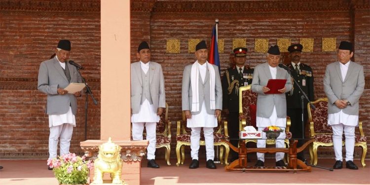 प्रतिनिधि सभाका ज्येष्ठ सदस्य केसीले शपथ ग्रहण, भोलि नयाँ सांसदलाई शपथ गराउने