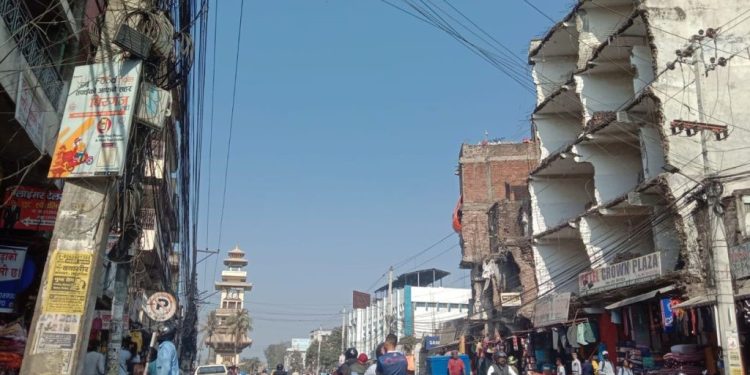 वीरगञ्जको मेनरोड विस्तारको बाटो खुल्यो, मुआब्जा र क्षतिपूर्तिको माग सर्वोच्चद्वारा खारेज