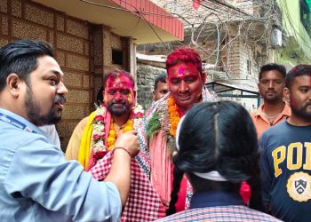 रास्वपा सांसद सुशील साह कानु र युवा नेता सुधिर पटेलद्वारा पर्साका मतदातालाई धन्यवाद