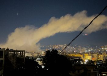 लेबनानमा झडप चर्किँदै: हवाई आक्रमण र गोलीबारीमा २६ जनाको मृत्यु