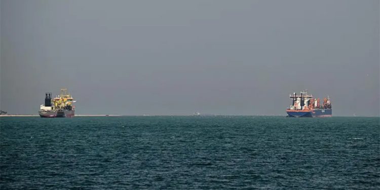 हर्मुज जलसन्धि बन्द गर्ने इरानको चेतावनी, मध्यपूर्वमा युद्धको खतरा चुलिँदै