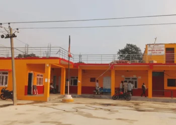 पोखरियामा मालपोत कार्यालयबाट तीन बिचौलिया पक्राउ